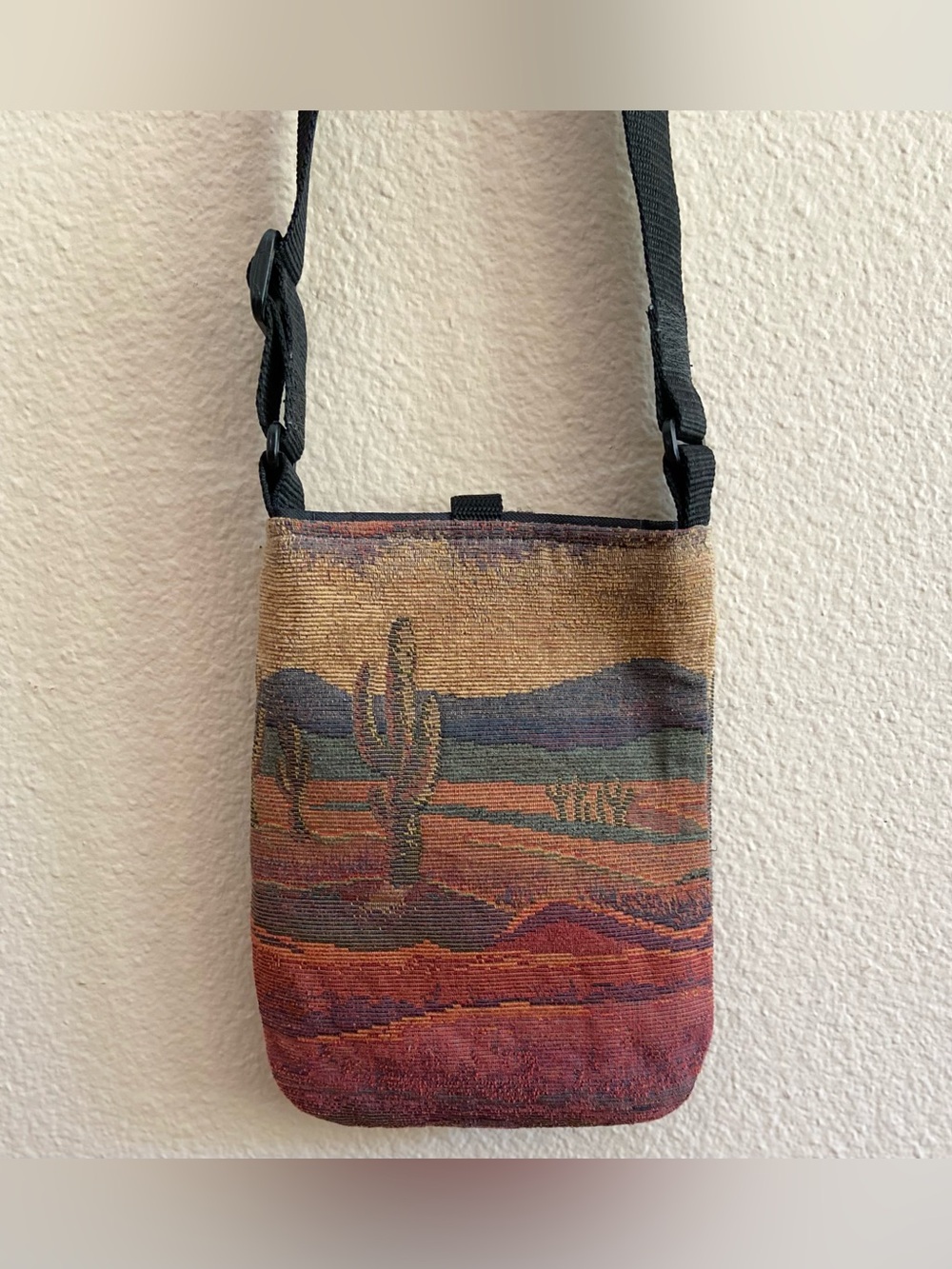 Bag / Purse - Crossbody - Adjustable Strap - Southwestern  - Tapestry - Desert